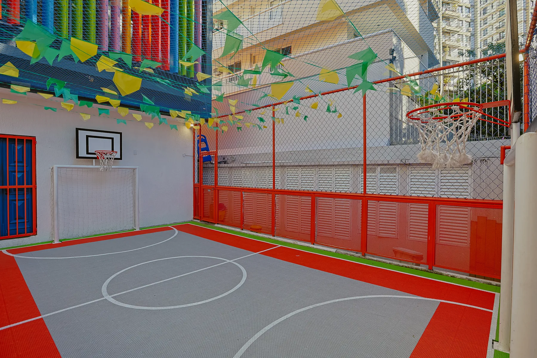 Quadra esportiva coberta da Global Tree Botafogo